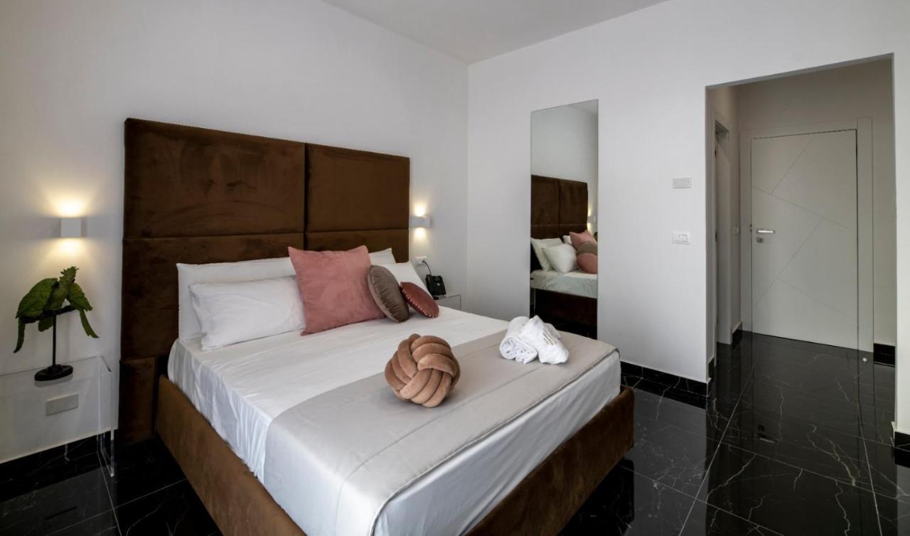 Grand Hotel Serapide Pozzuoli Exterior foto